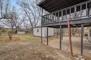 1411 W Gandy St, Denison, TX 75020 - Photo 27