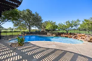 148 Stoneleigh Dr, Heath, TX 75032 - Photo 3
