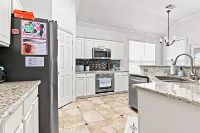 629 Wyndham Circle, Keller, TX 76248 - Photo 7