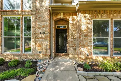 8809 Hedge Row Court, North Richland Hills, TX 76182 - Photo 5