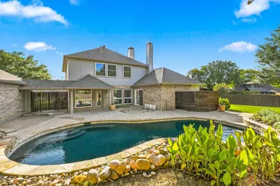 8809 Hedge Row Court, North Richland Hills, TX 76182 - Photo 33