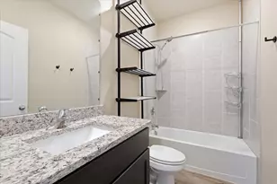 7533 Pleasant Oaks St, Fort Worth, TX 76120 - Photo 21