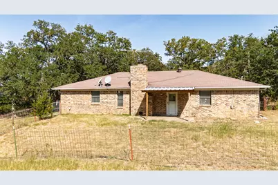 211 Oak Court, Springtown, TX 76082 - Photo 33