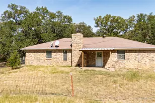 211 Oak Ct, Springtown, TX 76082 - Photo 33