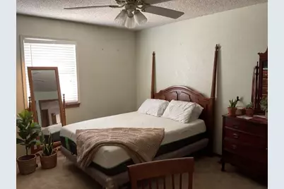 211 Oak Court, Springtown, TX 76082 - Photo 5