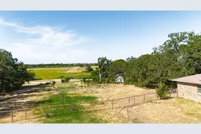 211 Oak Court, Springtown, TX 76082 - Photo 35