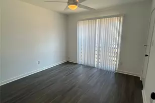 321 E 8th St, Dallas, TX 75203 - Photo 7