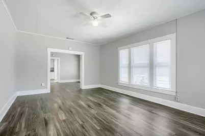 520 E Day Street, Denison, TX 75021 - Photo 5