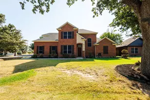 506 Spring Dr, Shady Shores, TX 76208 - Photo 1