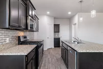 413 Drowsy Water Trail, Fort Worth, TX 76131 - Photo 7