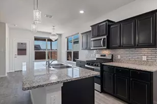 413 Drowsy Water Trl, Fort Worth, TX 76131 - Photo 5