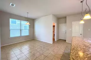 712 Whitemarsh Dr, Aubrey, TX 76227 - Photo 7