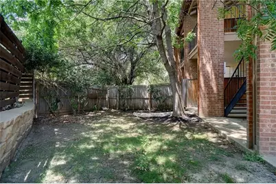 2252 Jackson Circle, Carrollton, TX 75006 - Photo 29