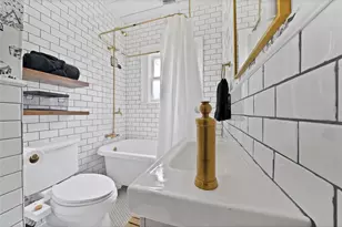 124 E 6th St, Dallas, TX 75203 - Photo 13