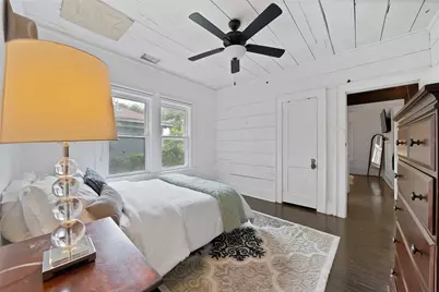 124 E 6th Street, Dallas, TX 75203 - Photo 15