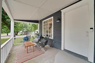124 E 6th St, Dallas, TX 75203 - Photo 3