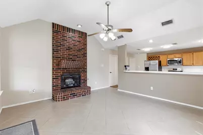 1622 Glenmore Drive, Lewisville, TX 75077 - Photo 13
