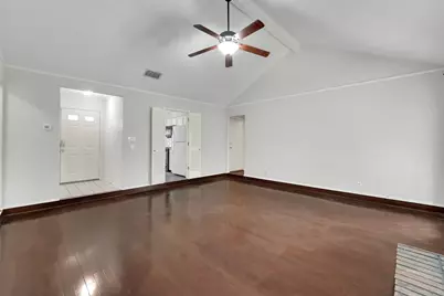 916 Pierce Arrow Drive, Arlington, TX 76001 - Photo 9