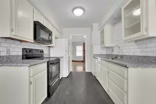 916 Pierce Arrow Dr, Arlington, TX 76001 - Photo 11