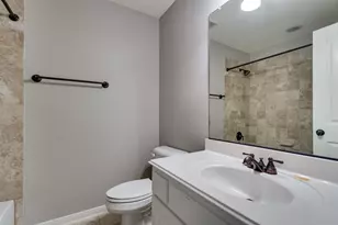 5000 Dickens Ln, Carrollton, TX 75010 - Photo 31