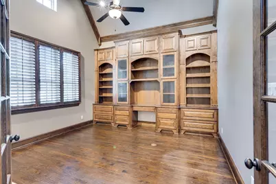 5000 Dickens Lane, Carrollton, TX 75010 - Photo 3
