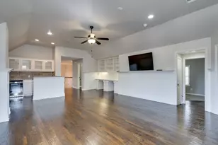 5000 Dickens Ln, Carrollton, TX 75010 - Photo 27