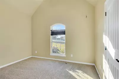 694 Jennings Lane, Azle, TX 76020 - Photo 9
