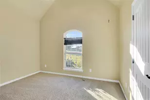 694 Jennings Ln, Azle, TX 76020 - Photo 9
