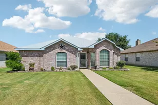 3209 Welch Ln, Sachse, TX 75048 - Photo 3
