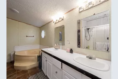 8591 W Ridge Drive, Quinlan, TX 75474 - Photo 15