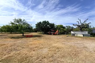 211 Fm 3023 S, Goldthwaite, TX 76844 - Photo 33