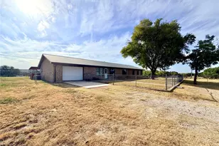 211 Fm 3023 S, Goldthwaite, TX 76844 - Photo 35