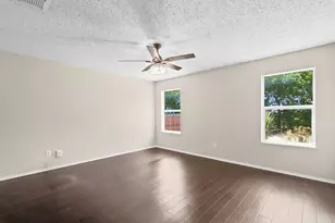 300 Deer Run Dr, Sanger, TX 76266 - Photo 19