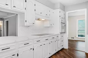 1601 Dakota Dr, Garland, TX 75043 - Photo 9