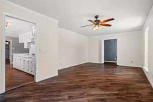 1601 Dakota Dr, Garland, TX 75043 - Photo 5