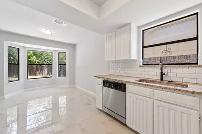 805 Salem Drive, Arlington, TX 76014 - Photo 15