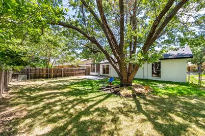 805 Salem Drive, Arlington, TX 76014 - Photo 5
