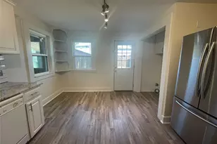 3320 W 5th St, Fort Worth, TX 76107 - Photo 15