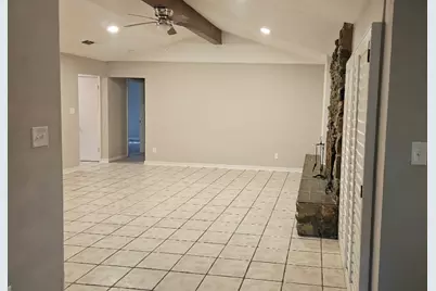 5660 Conlin Drive, Fort Worth, TX 76134 - Photo 7