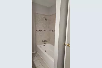 5660 Conlin Drive, Fort Worth, TX 76134 - Photo 17