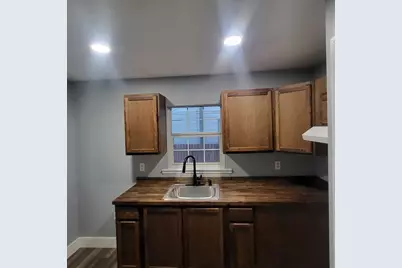 1933 Fort Worth Street, Grand Prairie, TX 75050 - Photo 3