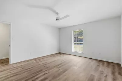 1918 Big Sky Drive, Lewisville, TX 75077 - Photo 13