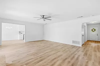 1918 Big Sky Drive, Lewisville, TX 75077 - Photo 5