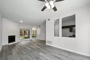 9910 Royal Ln, Dallas, TX 75231 - Photo 13