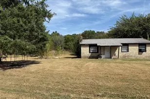 1526 County Rd 35980, Arthur City, TX 75411 - Photo 3