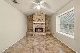 3432 Whippoorwill Ln, Irving, TX 75062 - Photo 15