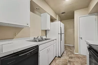 3432 Whippoorwill Lane, Irving, TX 75062 - Photo 19