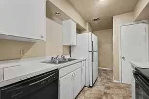 3432 Whippoorwill Ln, Irving, TX 75062 - Photo 19