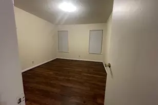5016 Sabelle Ln, Haltom City, TX 76117 - Photo 11