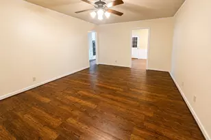 5016 Sabelle Ln, Haltom City, TX 76117 - Photo 5